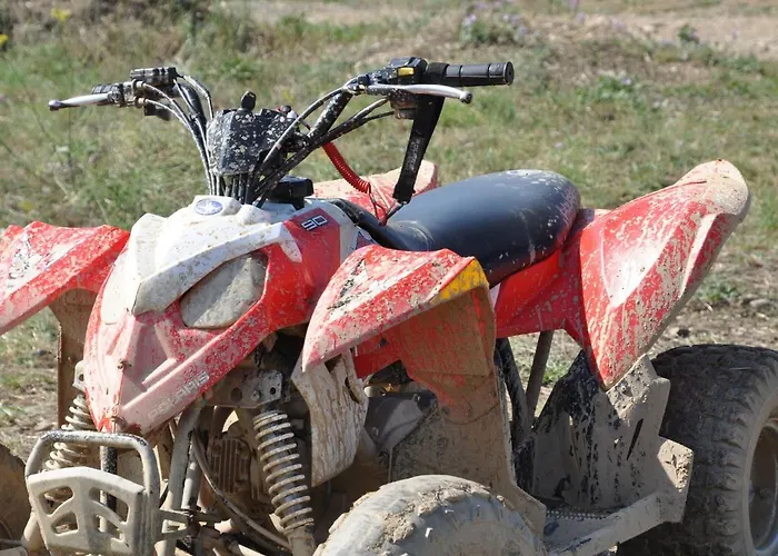 Фото Beautiful Farmhouse With Private Pool Le Houga