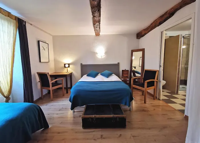 Logis Hotel Restaurant La Barguillere Saint-Pierre-de-Riviere photo