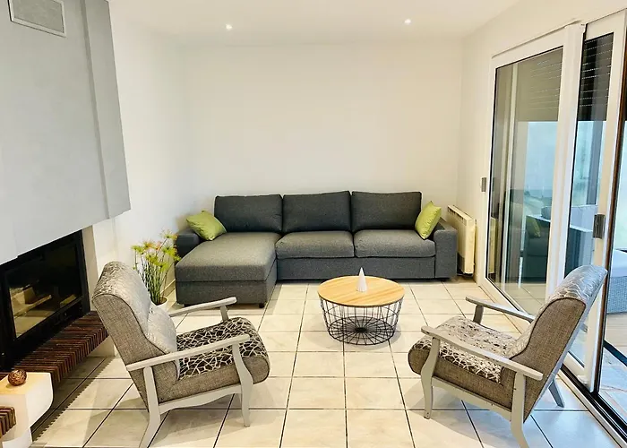 Rignac  Maison T2 De 70 M2 Avec Jardin Et Veranda תמונה