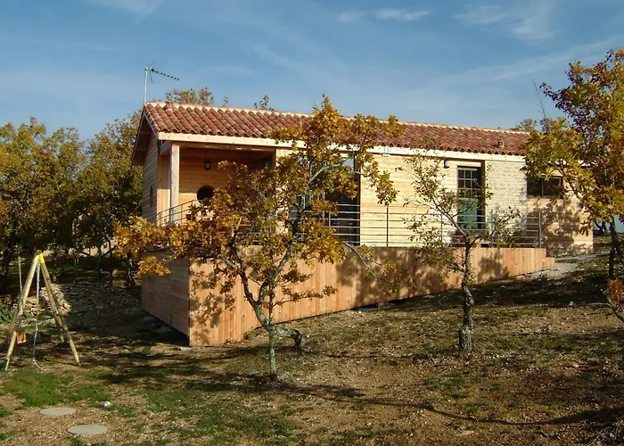 Gite Des Camazets Avec Piscine Trespoux-Rassielsの写真