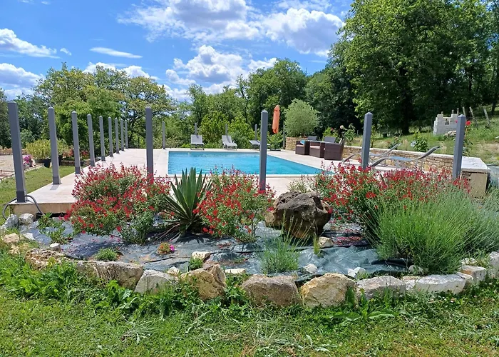 Nid Douillet A La Campagne Hotel Salviac photo