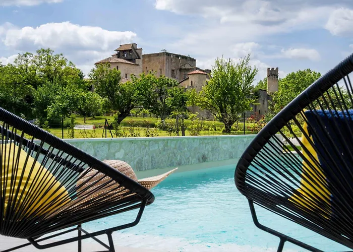 Logis L'Auberge De Larressingle photo