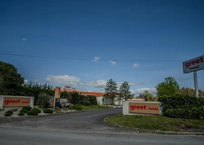 Greet Hotel Castres Saix photo