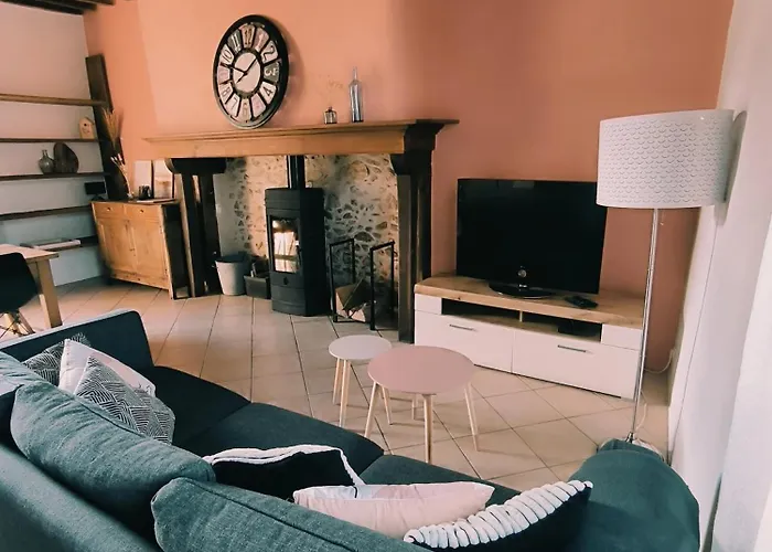 Gite Dans Un Village Des Pyrenees Luc  photo