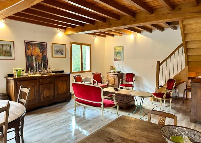 Grande Maison Dans La Nature Le Port képek