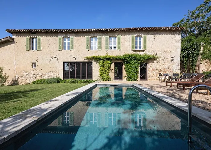 Gite Presbytere De Puysegur 4* photo