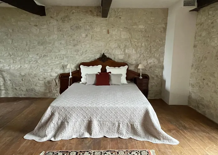 הוילה לוזרט Le Logis De La Bastide תמונה