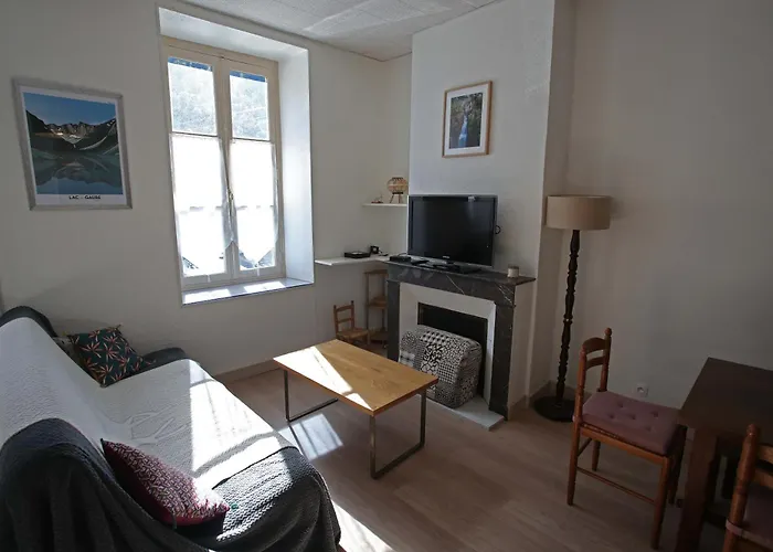 صورة Appartement Lumineux, Calme, Rdc, 2 Min Du Centre كوتيريه