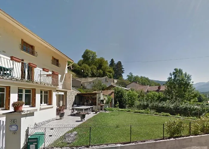 fotos do Grande Maison De Vacances Avec Jardin Garanou