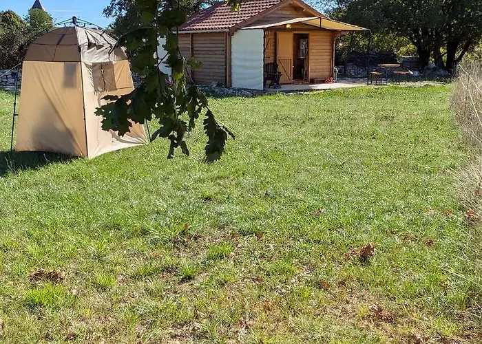 Vailhourles Le Chalet Du Bien-Etre תמונה