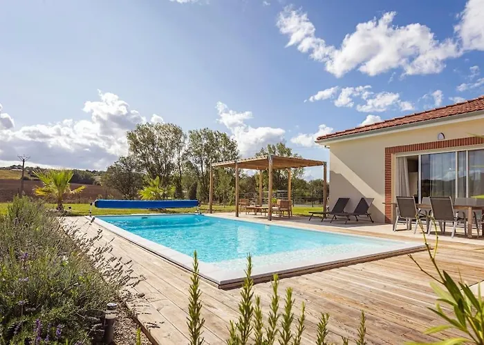 fotos do Maison Charme Et Confort - Piscine Chauffee Tarabel