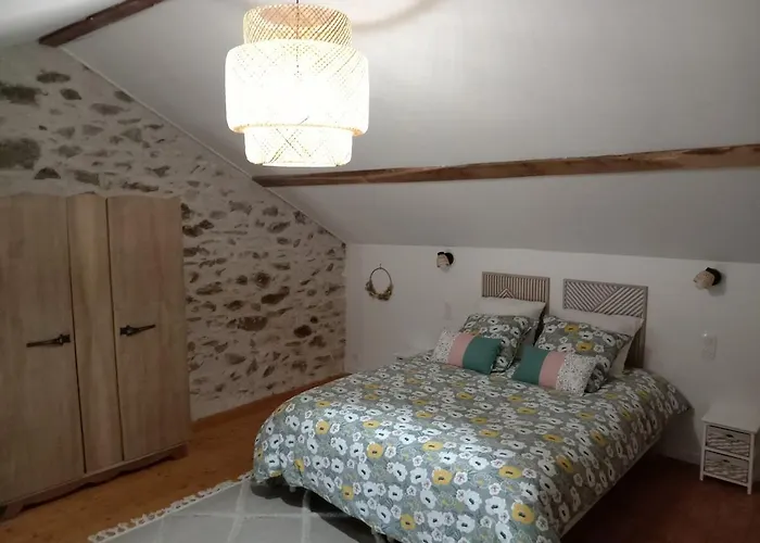 Le Petit Refuge, Sejour Paisible En Vallee Du Tarn Le Fraysse foto