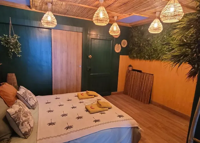 Amazo Nid Appartement Exotique Proche De Bordeaux Saint-Antoine  fotoğrafı