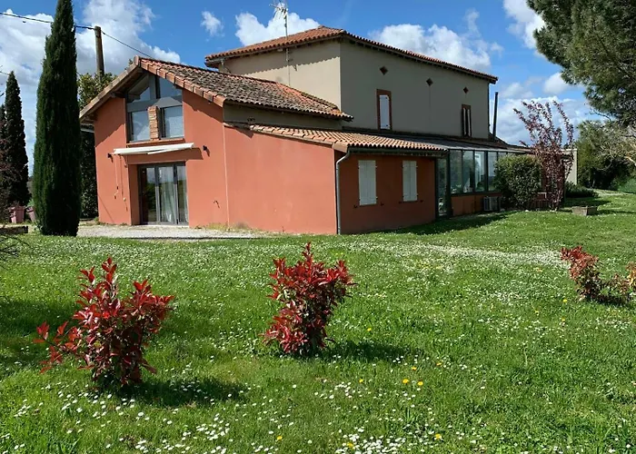 Renovated Farmhouse With Shared Pool In Lauragais Mont-d'Astarac foto