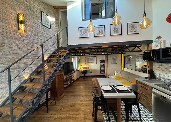 foto di Appartamento Bienvenue à l'Atelier Eiffel Rouffiac 