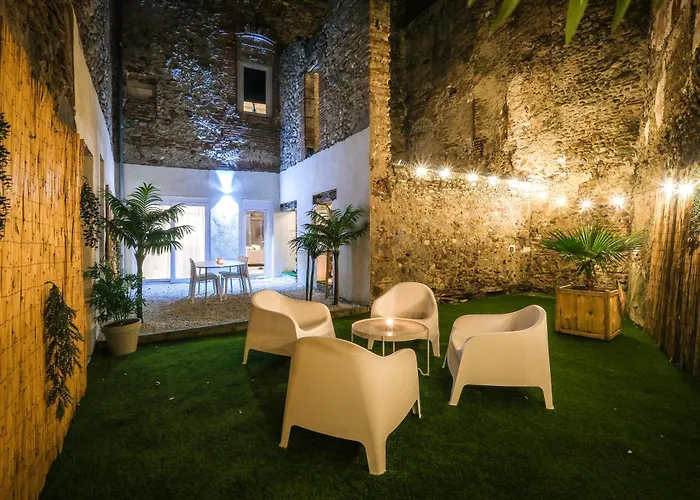 Фото Villa De Charme Avec Spa Памье