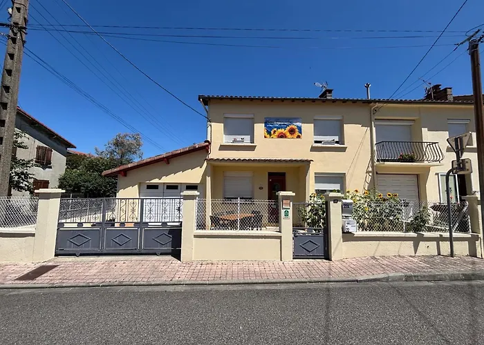 Aux Tournesols Panzió Lavelanet képek