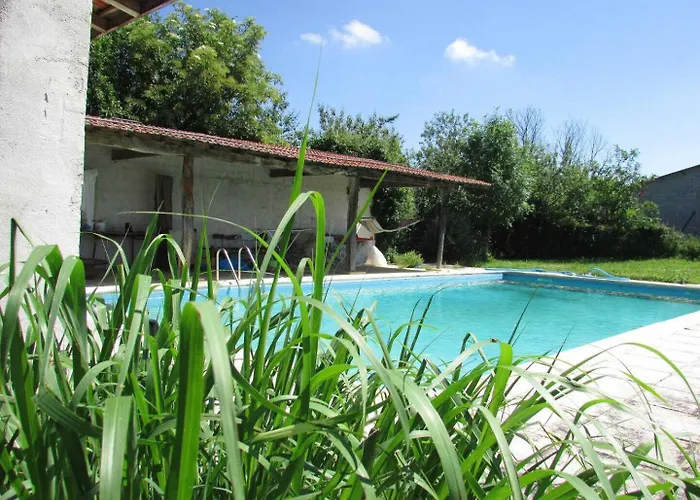 Le Gite De La Bergerie Montbernard Foto