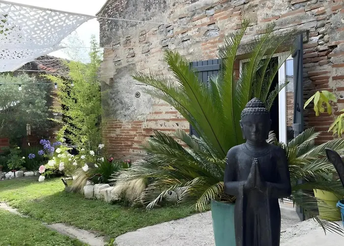 Chambre D'Hote Leontine Lamagistère 사진