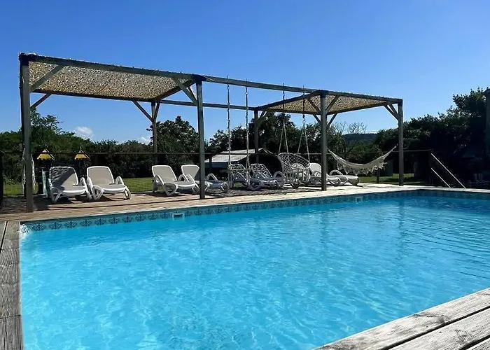 Villa La Parenthese De Saint Esselin Larreule foto