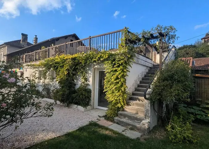 Maison indépendante près d'Izaut-de-l'Hôtel avec jardin foto