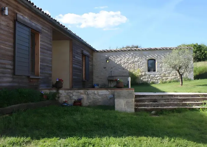 Ferme De Berteille Bed & Breakfast Castera-Bouzet photo
