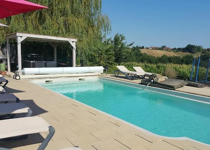 Gite 8 Personnes Avec Piscine ボーマルシェの写真