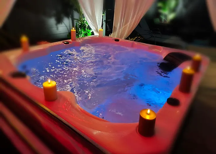 Love Room  Villa Donuts , Spa, Jacuzzi, Sauna, 2 Bedrooms Mons  foto