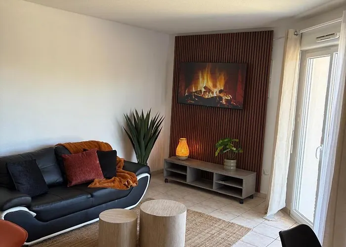 Apartament La Pause Larzac-Parking Prive-A 20 Min De Millau La Cavalerie zdjęcie