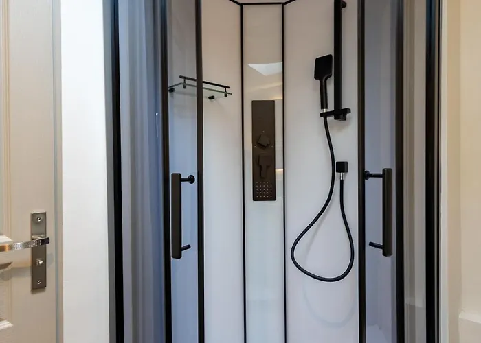 La Parenthese - Duplex Hypercentre, Lit Queen Size Castres  photo