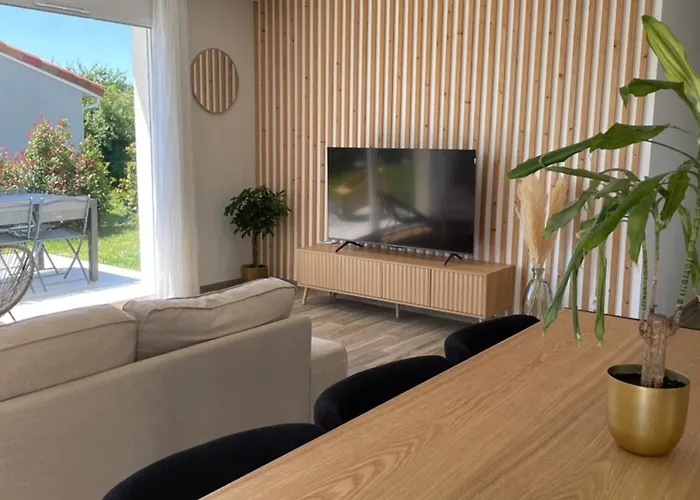 Elegante Villa T4 Neuve A Auch Foto