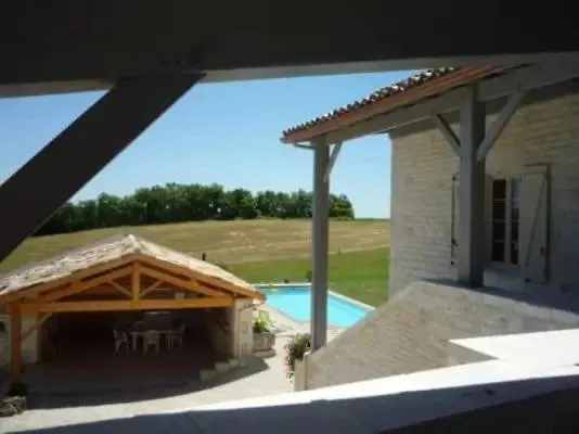 Gite En Pierres Avec Piscine Chauffee Privee Belmontet képek