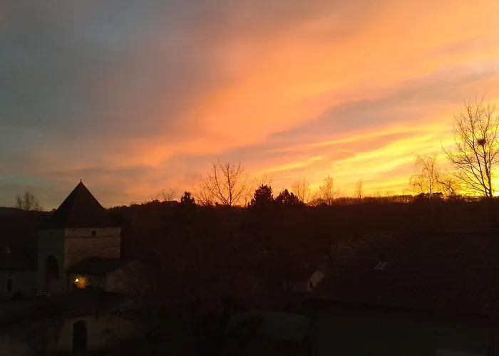 Le Clos De La Salamandre Duravel 사진