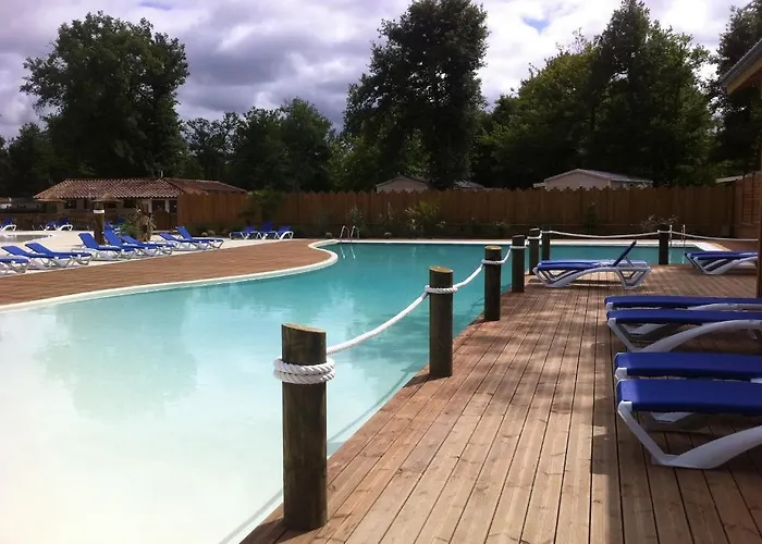 Camping Les Rives Du Lac תמונה
