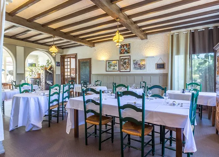 Le Relais De L'Armagnac Hotel Luppe-Violles photo
