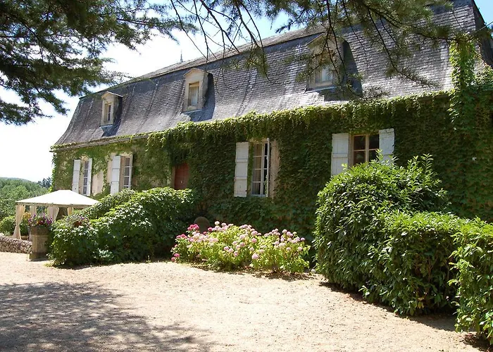 Domaine Le Peyrou Bed & Breakfast Luzech photo