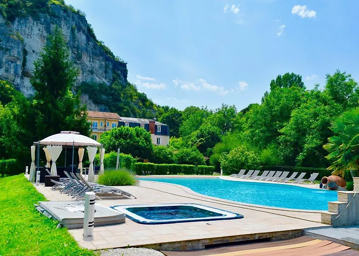 Фото Вилла Domaine De Lacave Lacave 