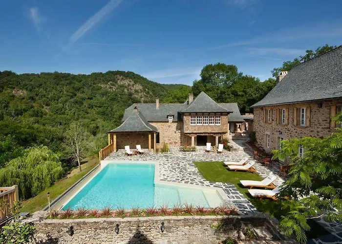 Chateau De Longcol Hotel La Fouillade photo