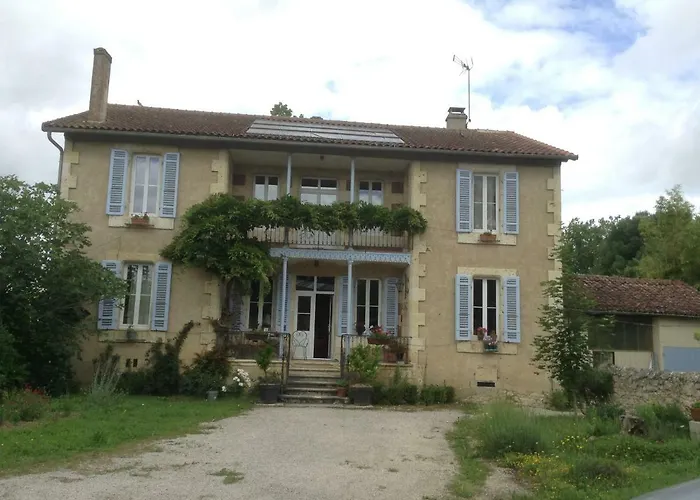 Ancienne Ecole Hotel Ayguetinte photo