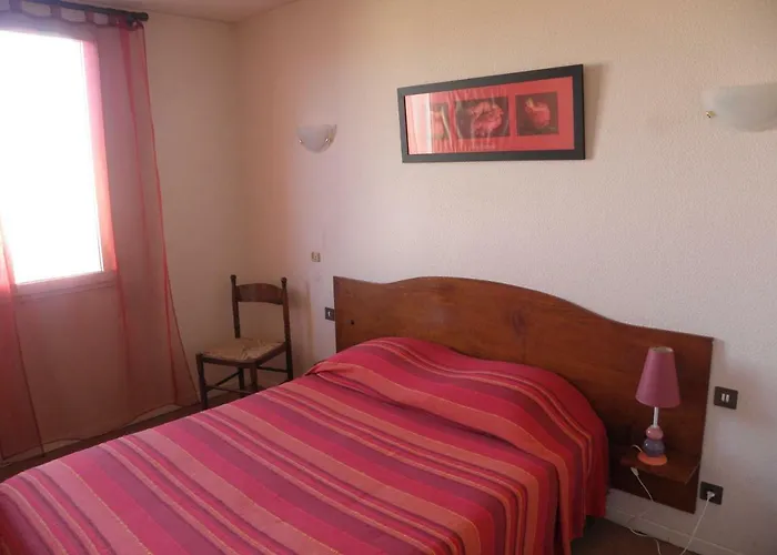 Le Barry Hotel Villefranche-d'Albigeois photo