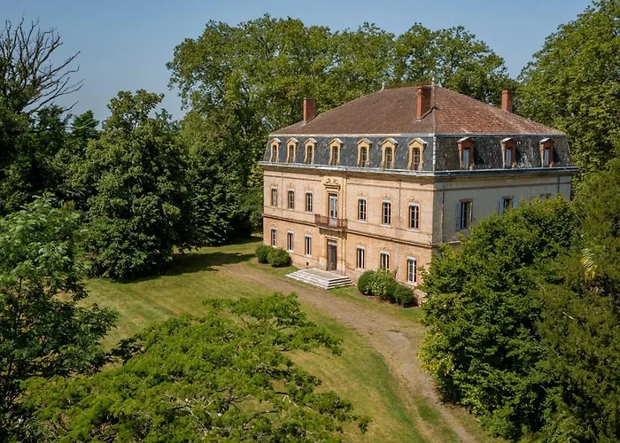 Le Fousseret Chateau Sleeps 14 Pool Wifi Villa Marignac-Lasclares fotoğrafı
