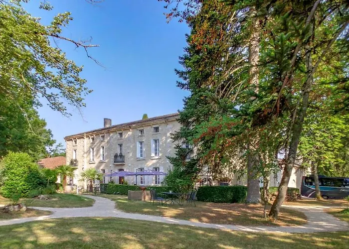 Chateau De L'Hoste Saint-Beauzeil photo